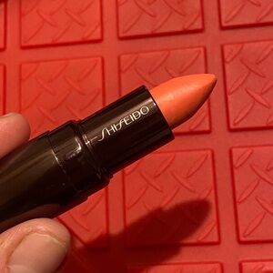 Shiseido Vibrant Clear Orange Lipstick